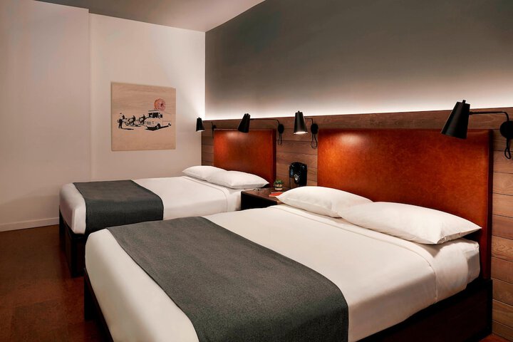 Room 18 of 70