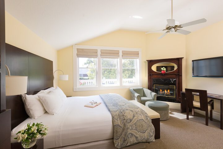 Room 20 of 38