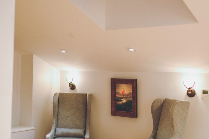 Hotel Interior 20 of 89