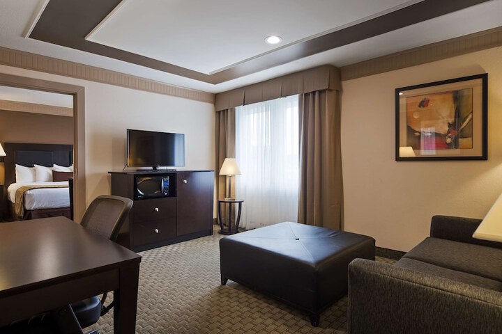 Room 19 of 56