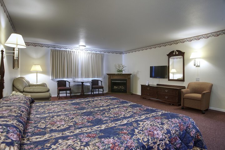Room 14 of 22