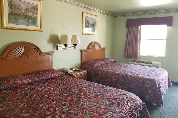 Room 15 of 27