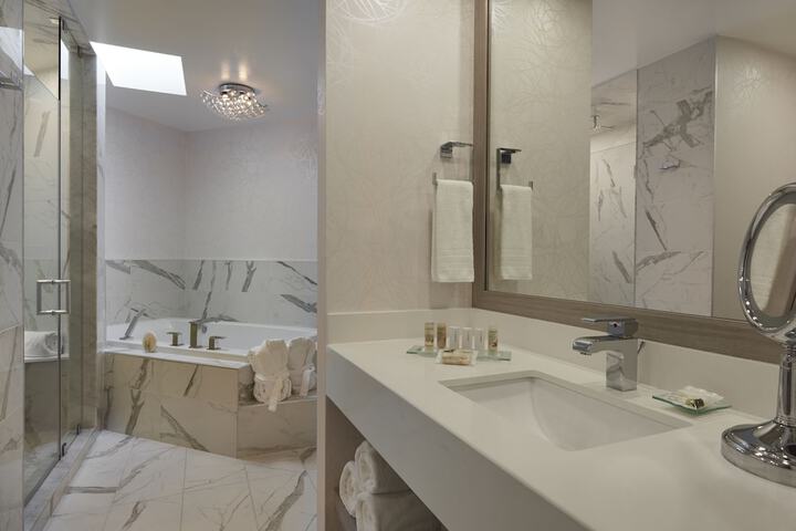 White Oaks Resort & Spa