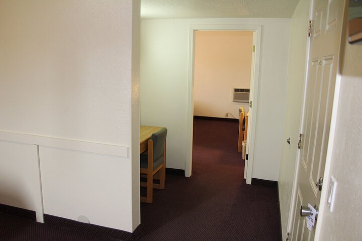 Western Motel