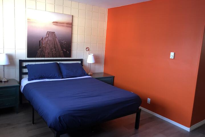 Room 15 of 33