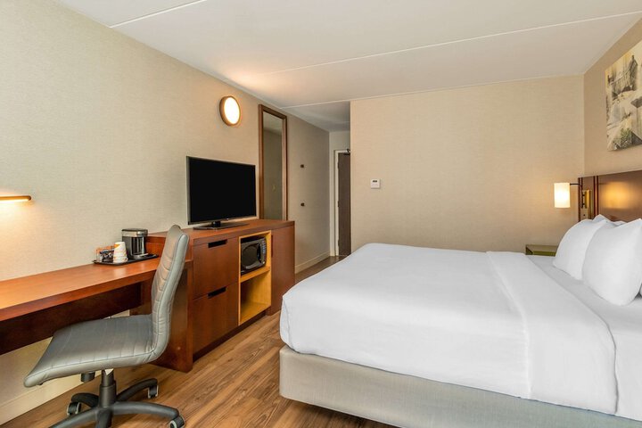 Room 29 of 87