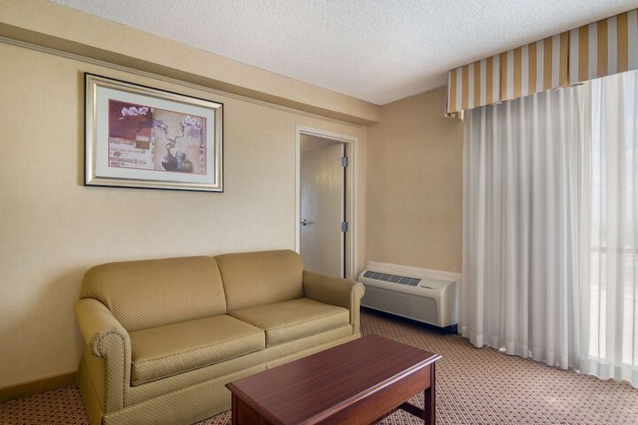 Room 50 of 67