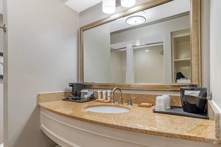 Country Inn & Suites by Radisson Metairie (New Orleans), LA