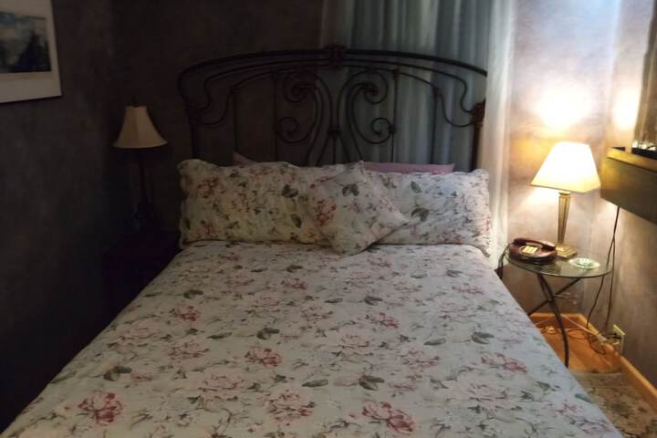 Room 36 of 48