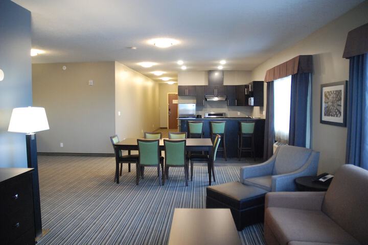 Best Western Plus Fort Saskatchewan Inn & Suites