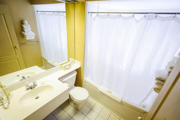 Room 21 of 60