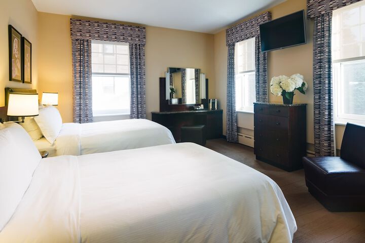 Room 12 of 37