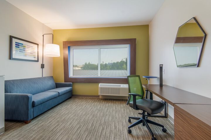 Holiday Inn Express and Suites Asheboro by IHG