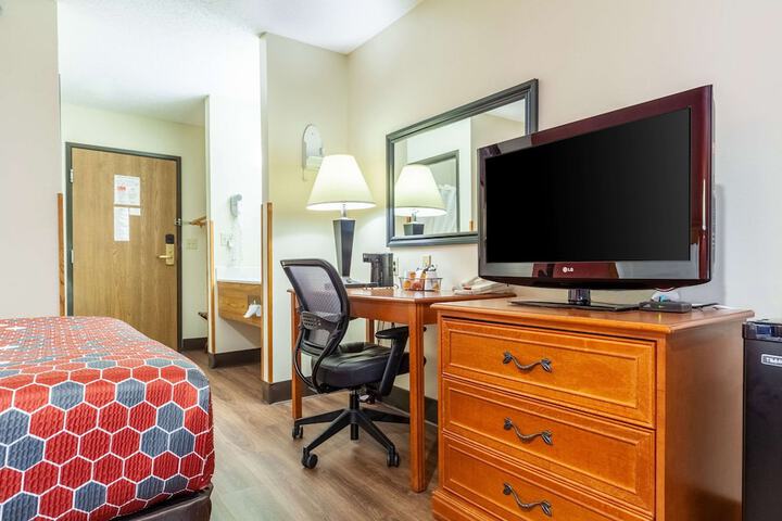 Room 26 of 30