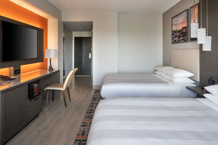Room 16 of 50
