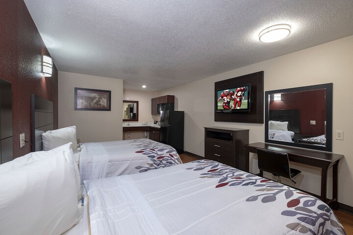 Room 32 of 34