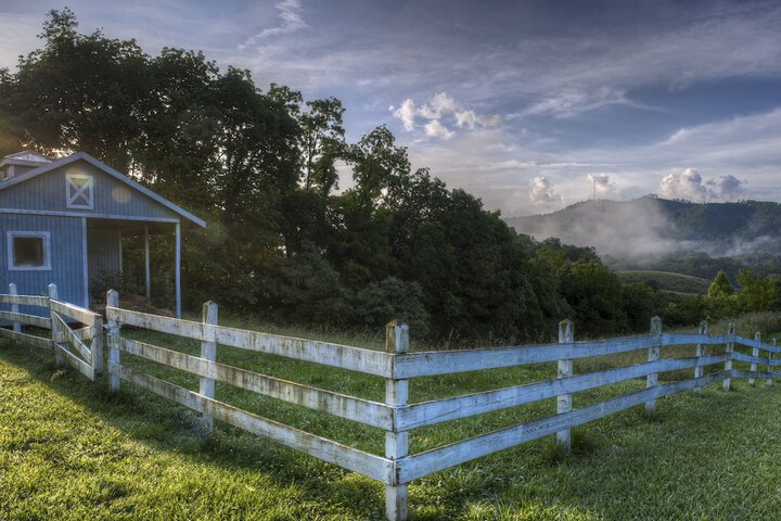Blue Mountain Mist Country Inn & Spa