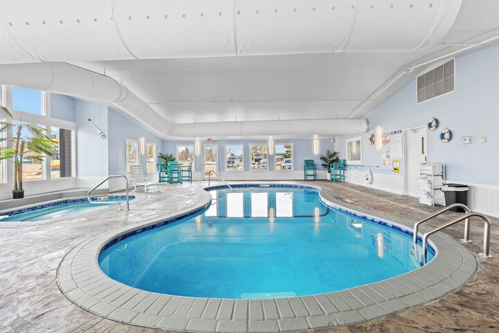 Nisswa Hotel and Suites