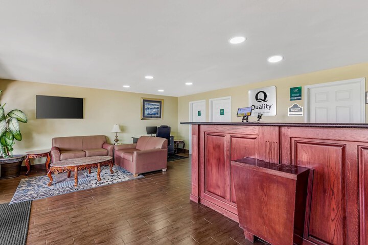 Quality Inn Paris
