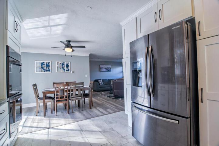 Coral Coastal Retreat