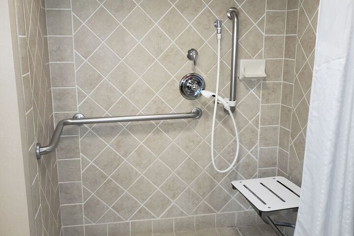 Room 8 of 29