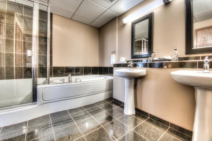 Grand Inn & Residence