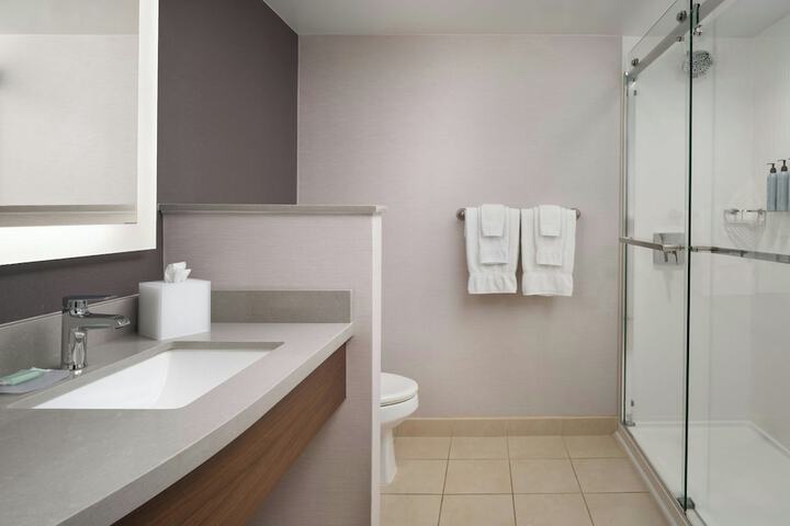 Courtyard by Marriott Atlanta Buford Mall of Georgia