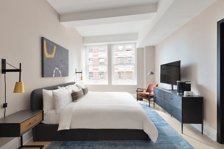 Room 21 of 30