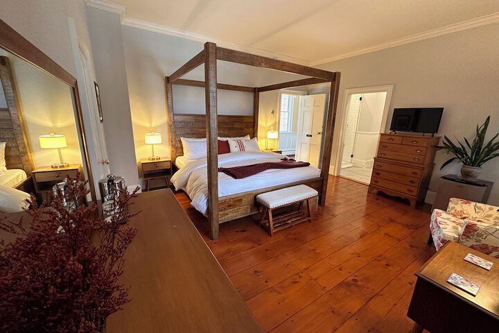 The Ellis Inn