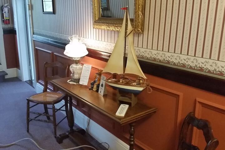 Bayside Inn