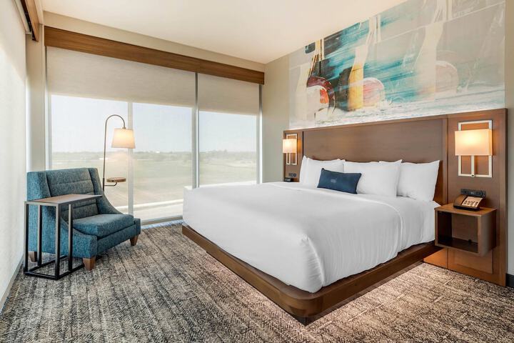 Cambria Hotel Davenport Quad Cities