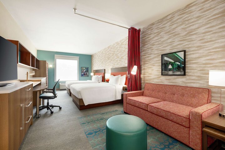 Room 26 of 62