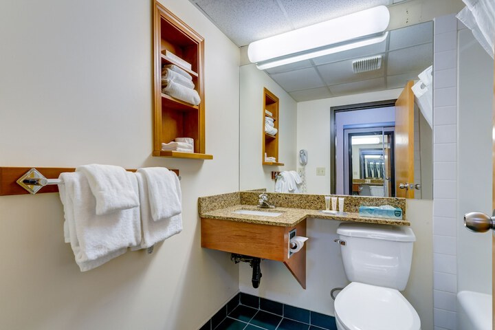 Room 40 of 59