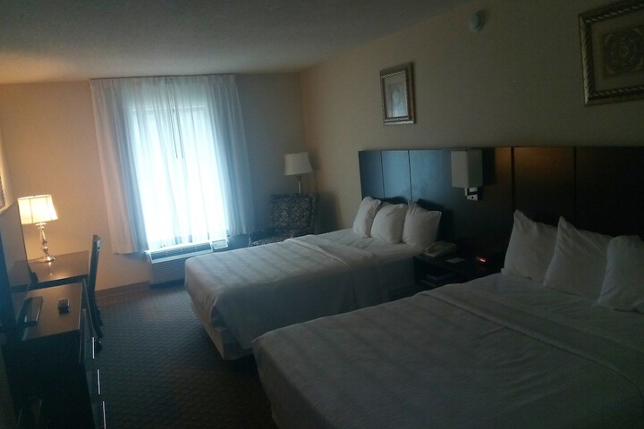 Gold Vault Inn