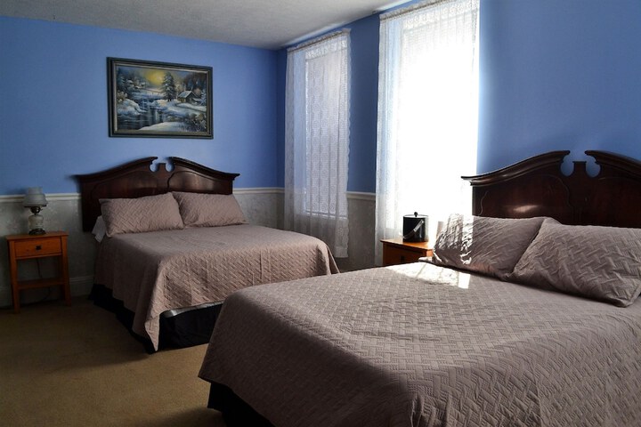 Room 21 of 37