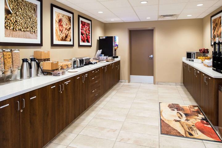 Microtel Inn & Suites by Wyndham Red Deer