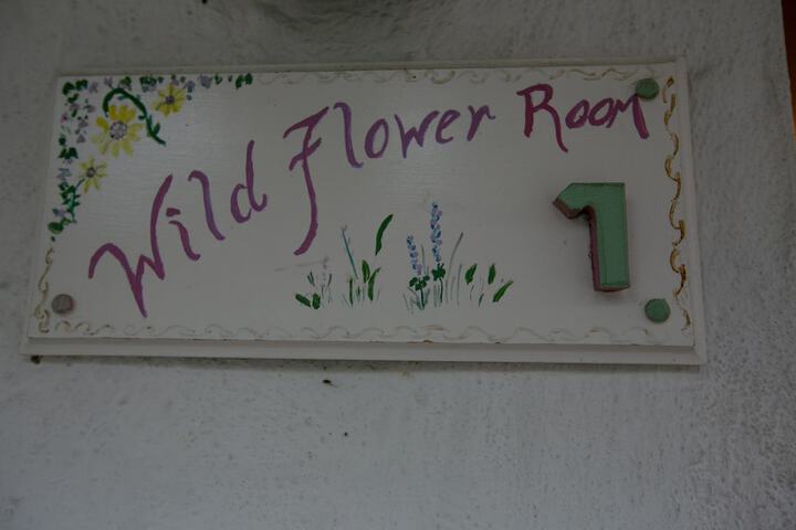 Room 158 of 236