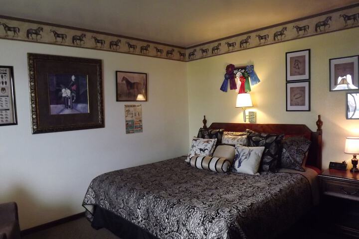 Room 116 of 175