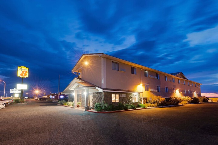 Hotel 2 of 34