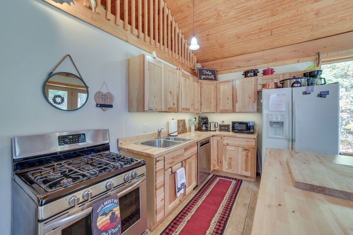 Paradise Cottage: Trail Access Nearby