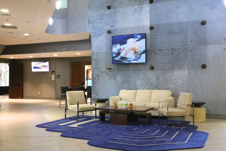Hotel Interior 8 of 60