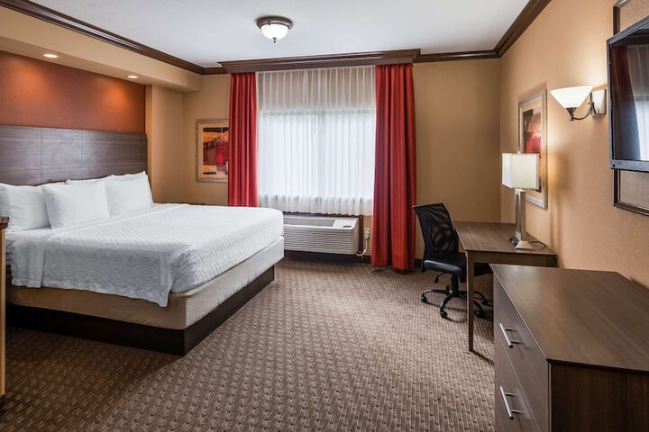 Room 30 of 41