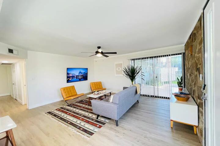 Room 15 of 22