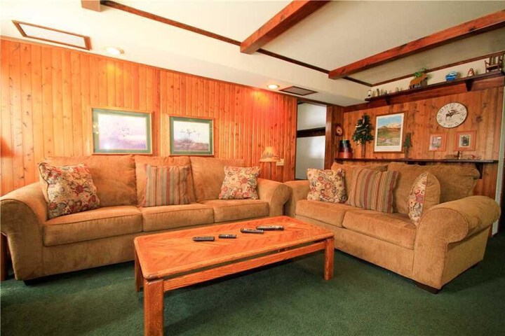 Room 2 of 16