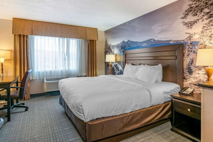 Room 32 of 45