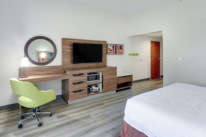 Room 18 of 69