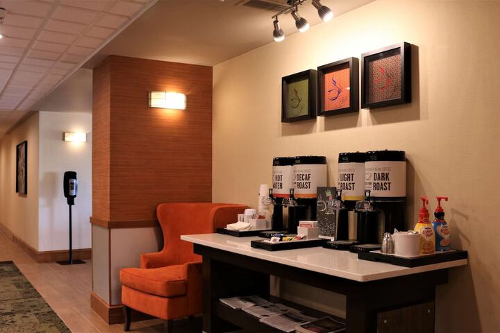 Hampton Inn & Suites Fremont