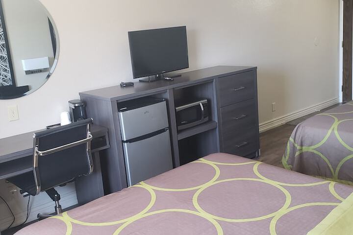 Super 8 by Wyndham Goodyear / Phoenix Area