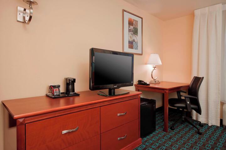 Room 25 of 31