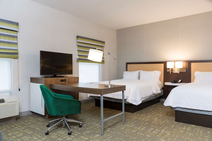 Room 15 of 52